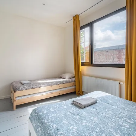 Appartement Charming Two-bedroom River Side *