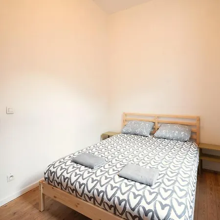 Apartment Charming Two-bedroom River Side *