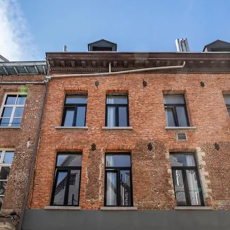 Apartment Charming Two-bedroom River Side *