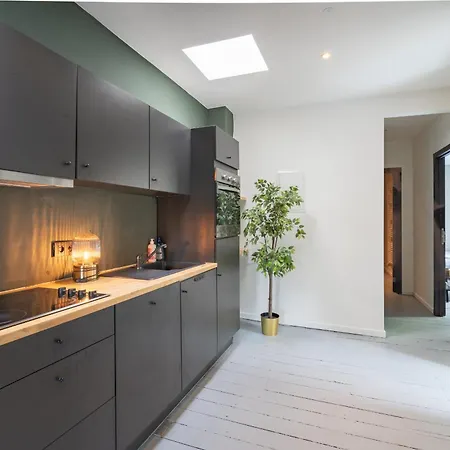 Charming Two-bedroom River Side Antwerp